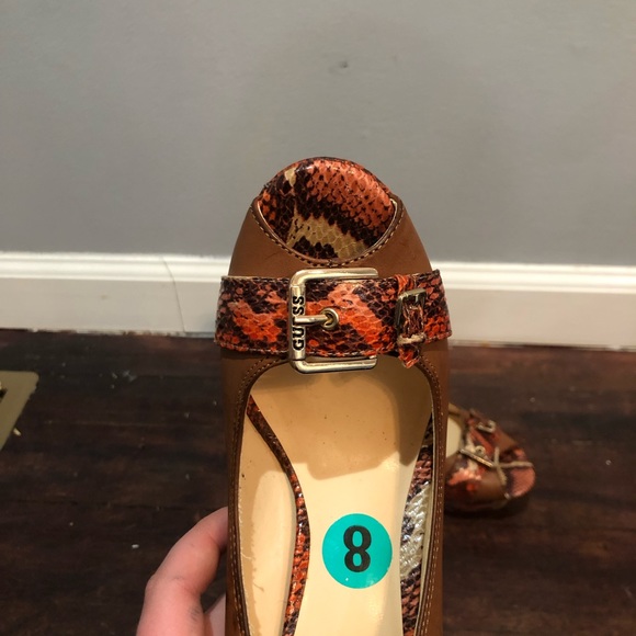 Snake Pattern Shoes - Picture 7 of 7